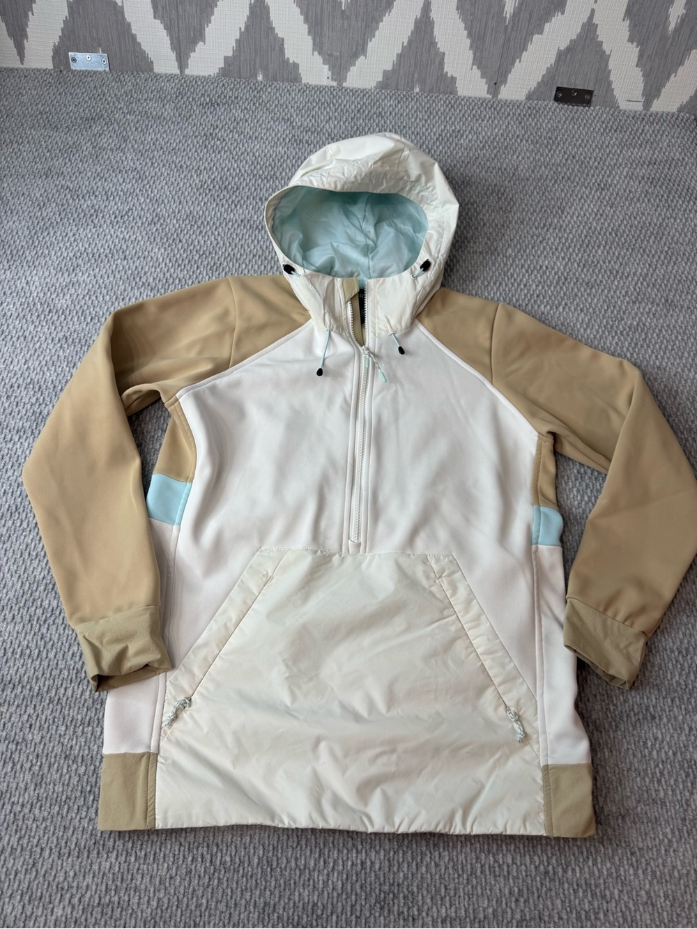 Burton lightweight multi color Hooded Jacket Size S